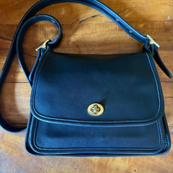 Vintage Coach Rambler’s Legacy Bag 9061 (2001) – Black Glovetanned Leather - Picture 11 of 15